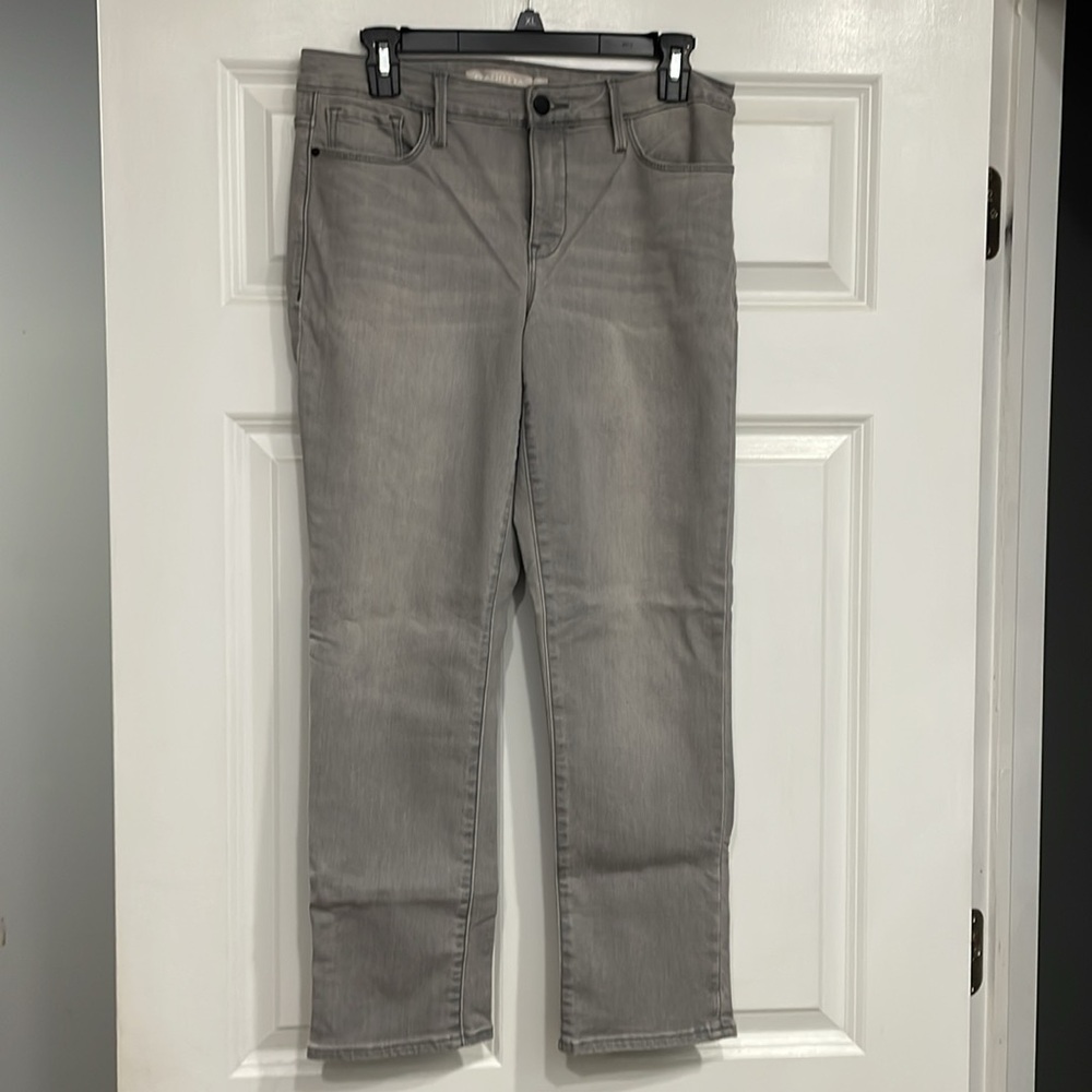 Athleta Sculptek grey crop denim.